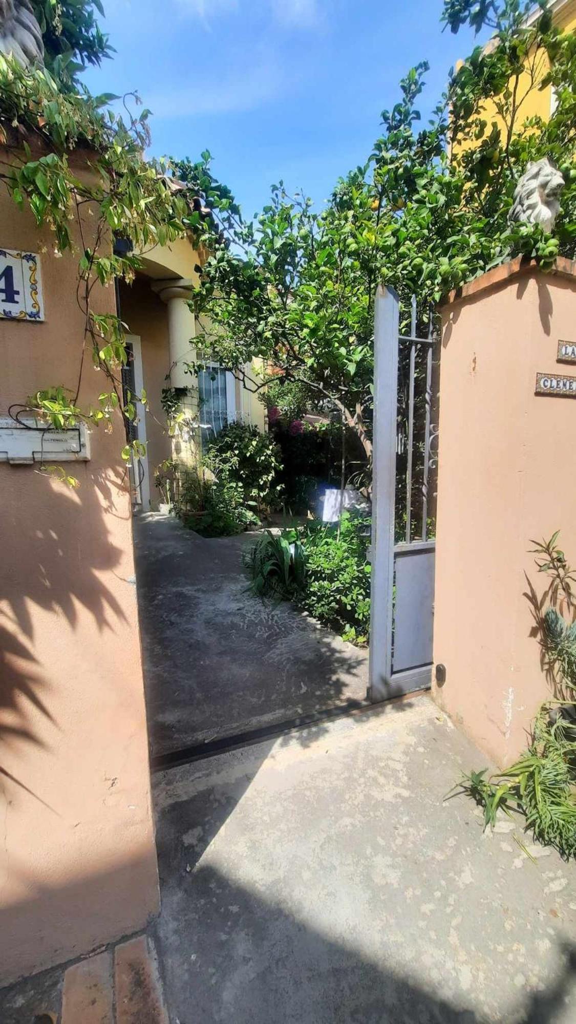 Les Violettes Lägenhet Menton Exteriör bild